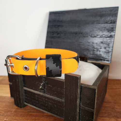 Boucle pour collier pour chien sculpté